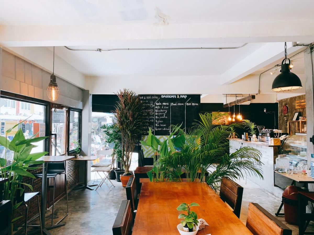 Hostel Oasis Cafe And Nap Bangkok Exteriér fotografie