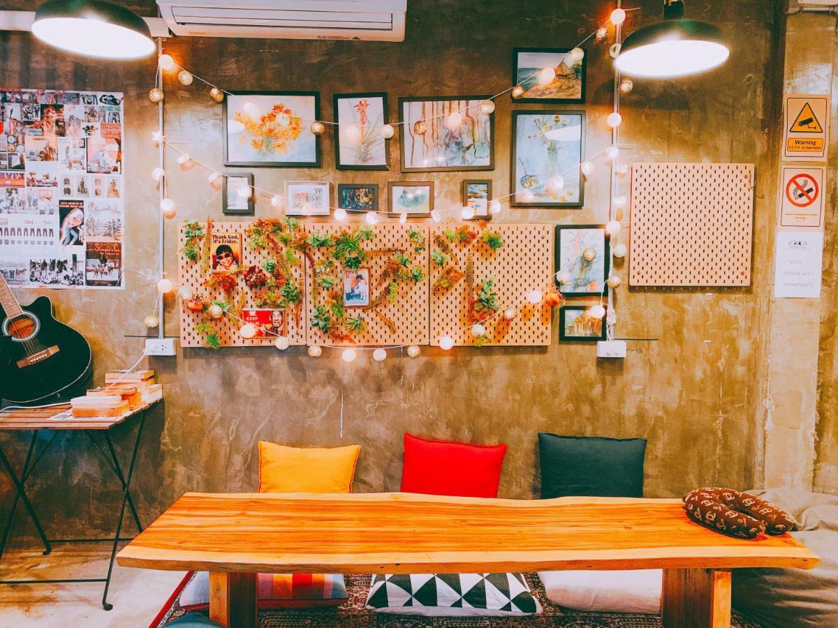 Hostel Oasis Cafe And Nap Bangkok Exteriér fotografie