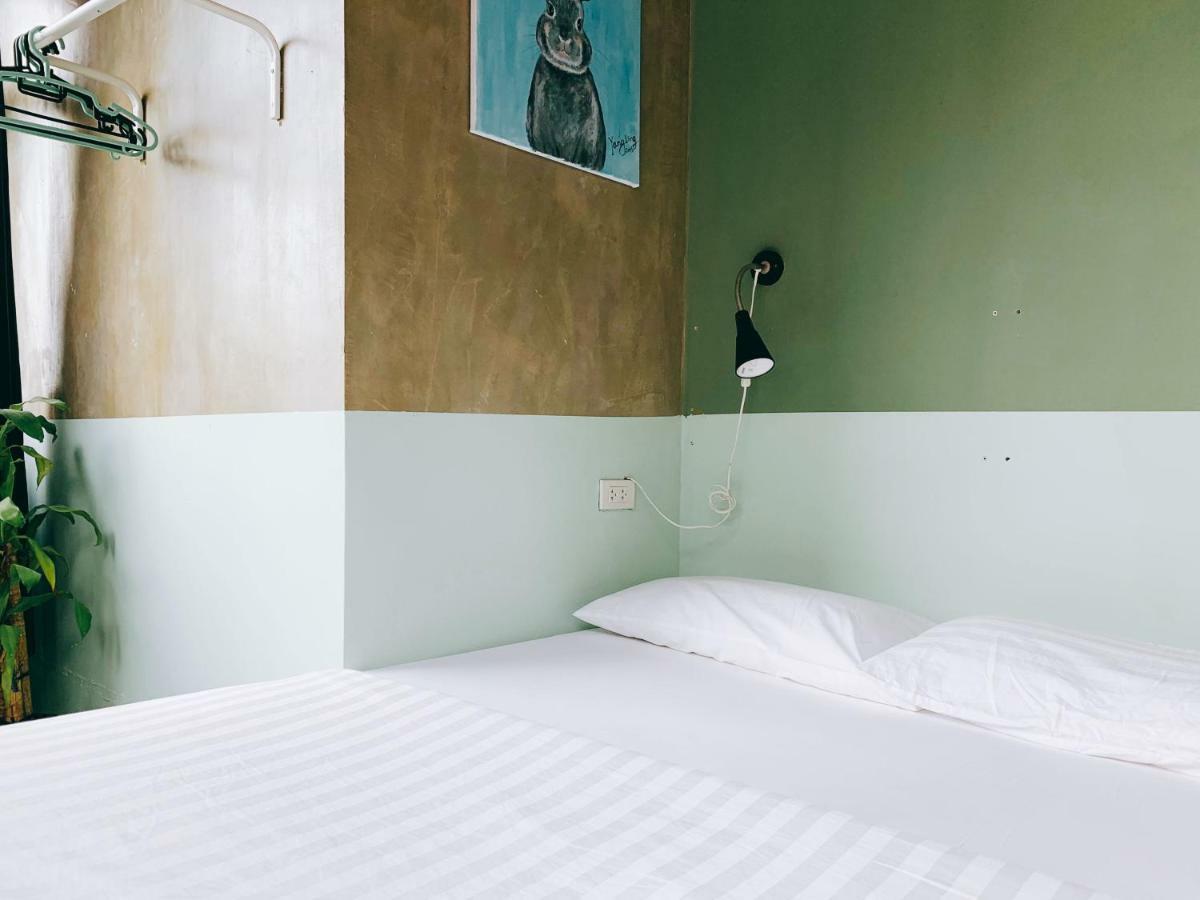 Hostel Oasis Cafe And Nap Bangkok Exteriér fotografie